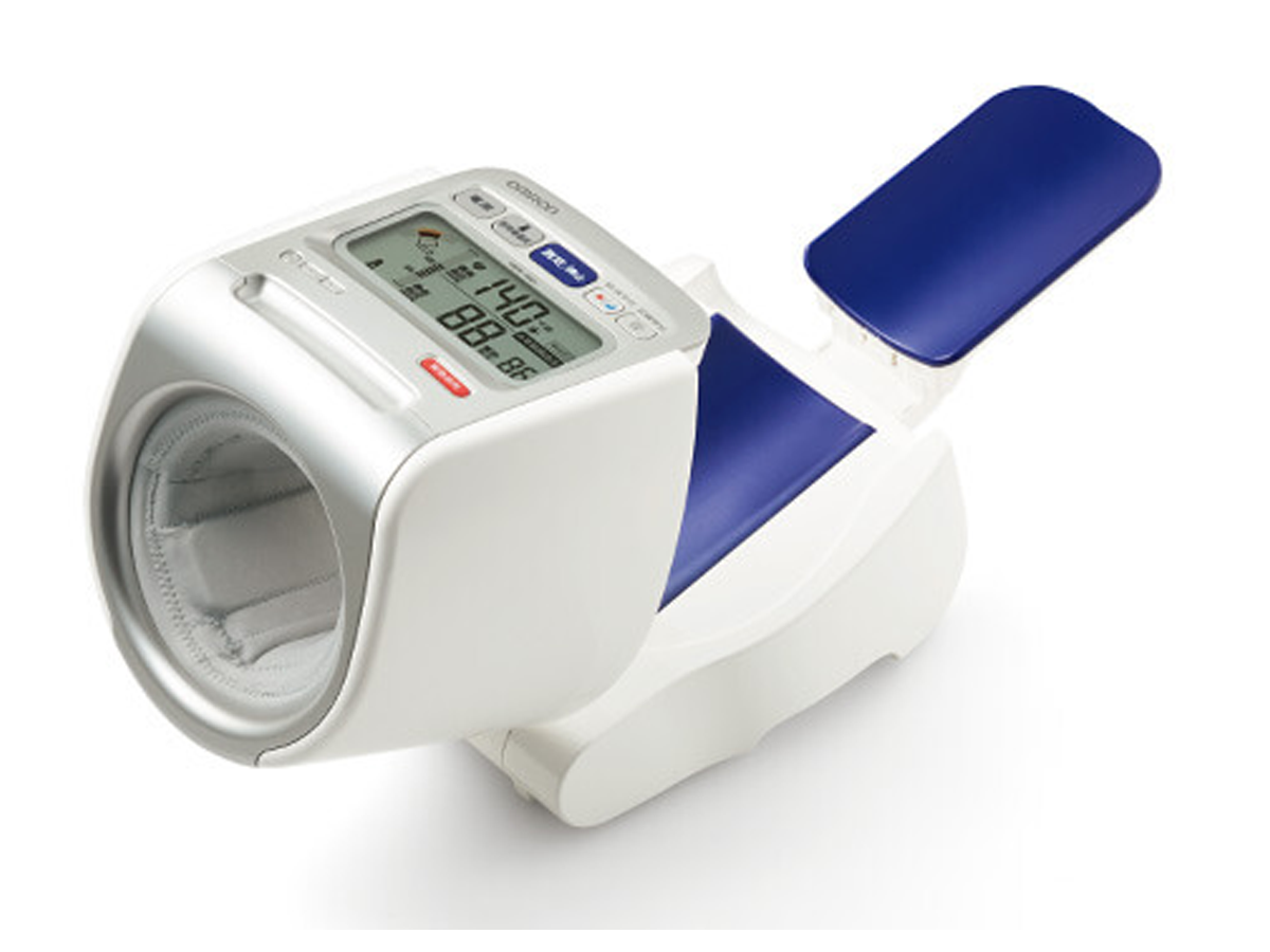 オムロンデジタル自動血圧計